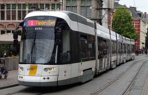 Tram1